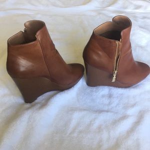 Guess Wedge booties